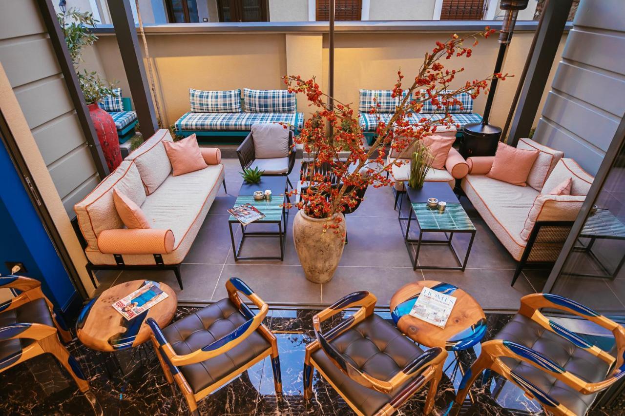 Mert Boutique Hotel Korce Bagian luar foto