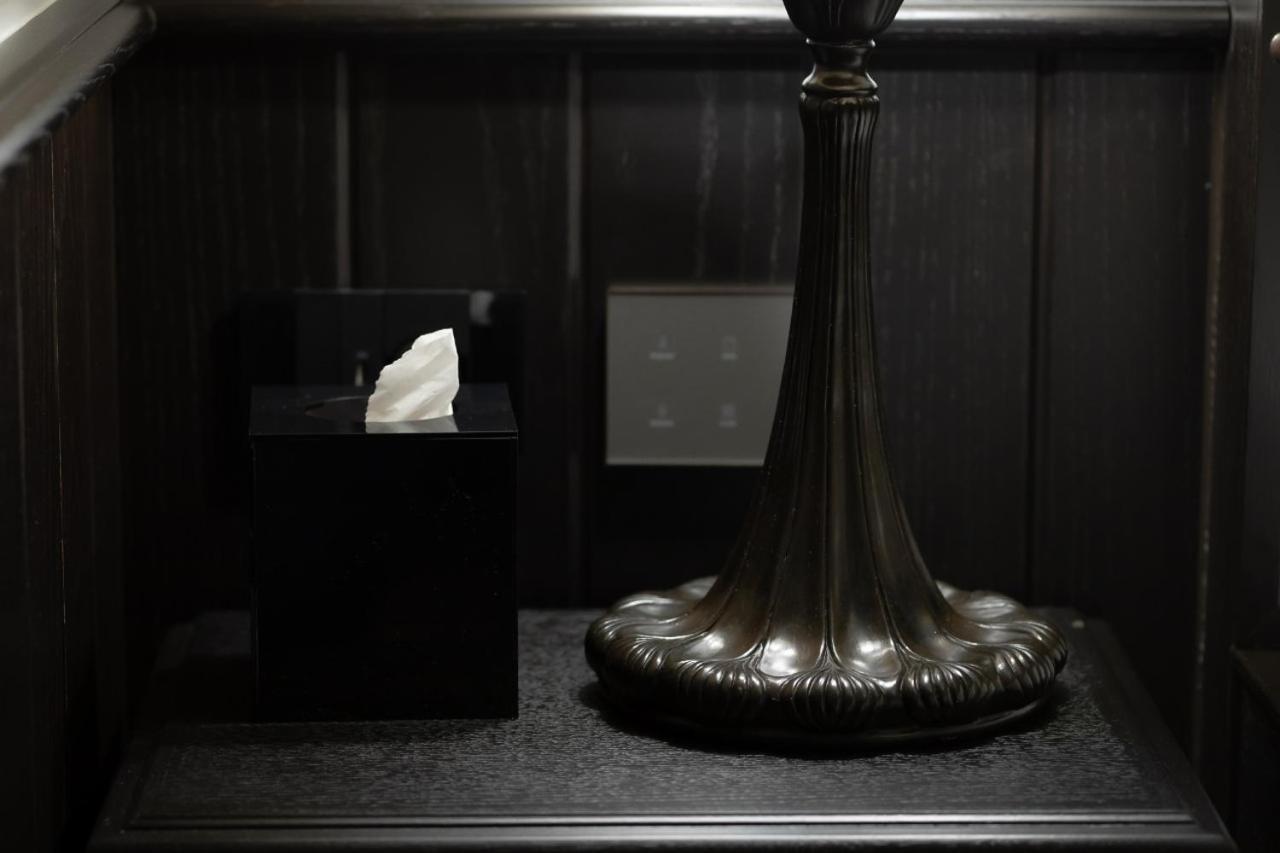Mert Boutique Hotel Korce Bagian luar foto